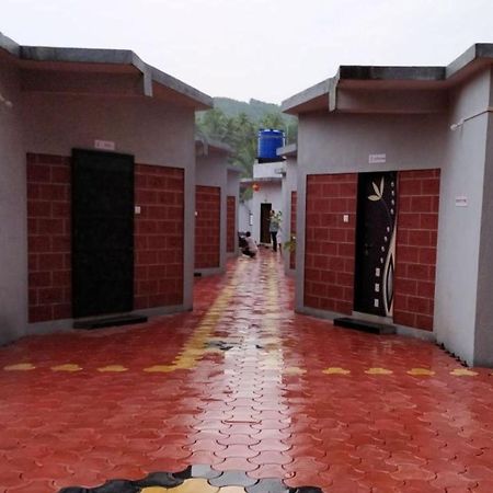 Suma Beach Resort Dāpoli المظهر الخارجي الصورة
